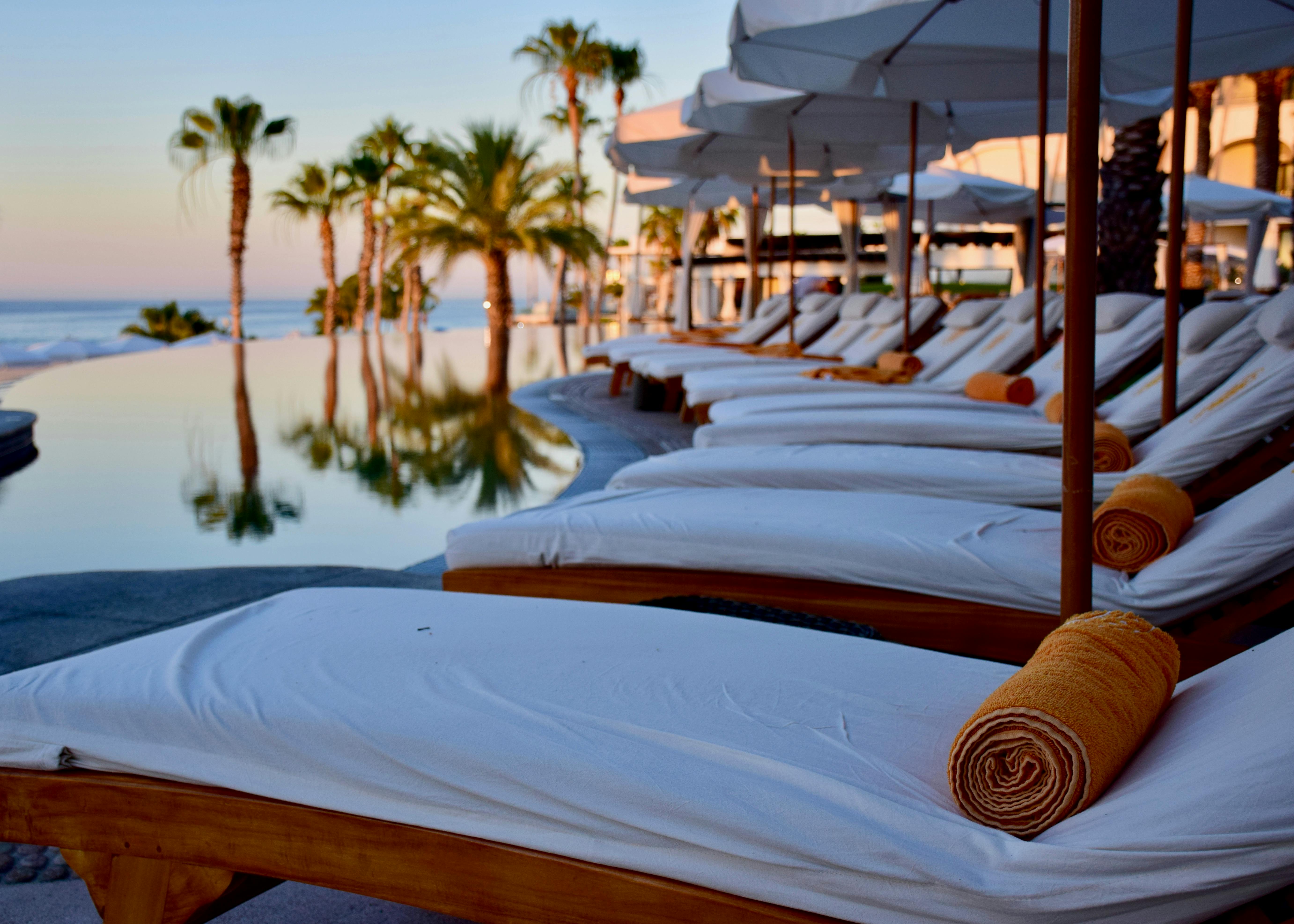 Hotel Pool
